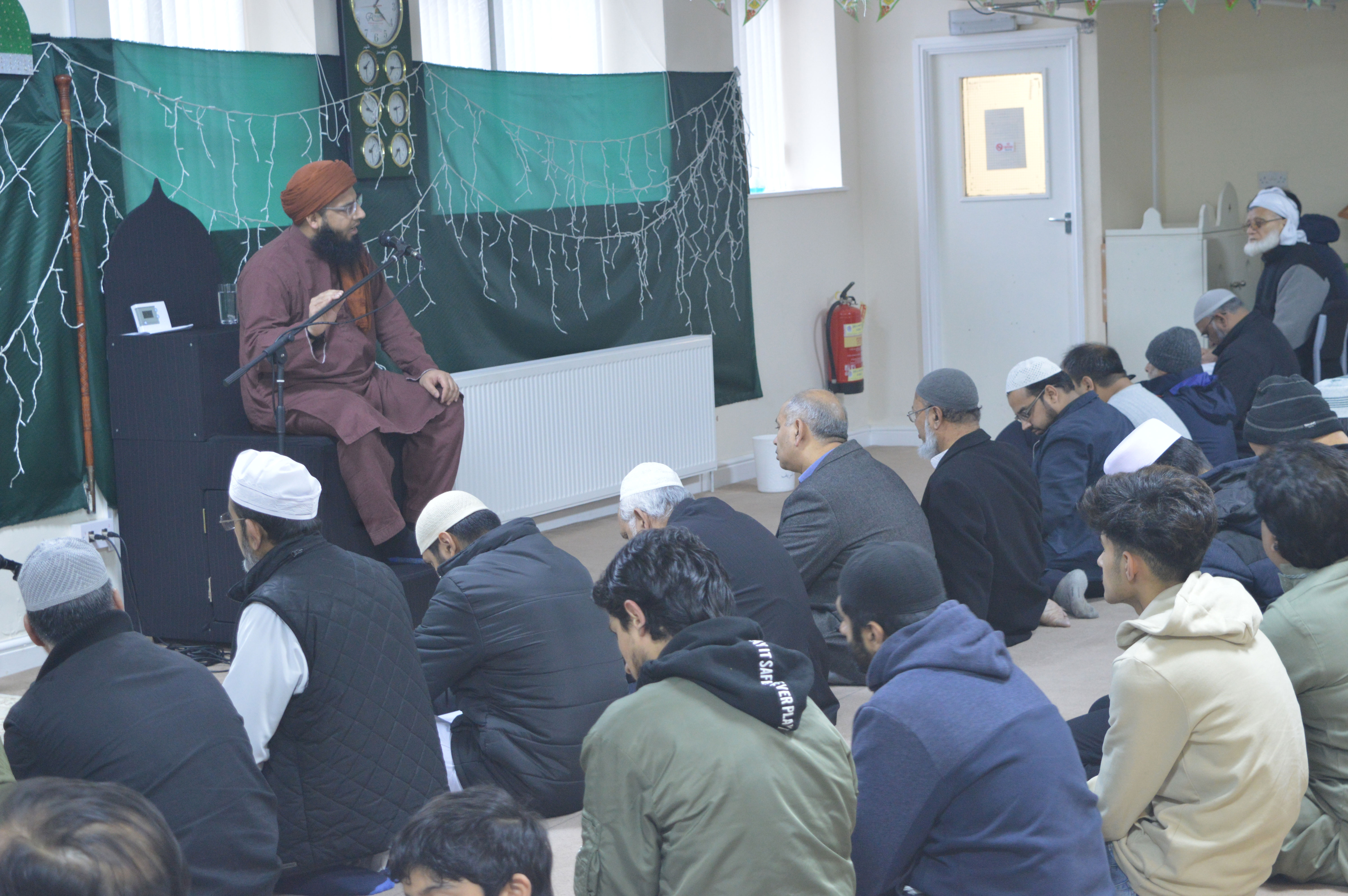 Lorem Ipsum is simply dummy text of the printing and typesetting ndustry. 